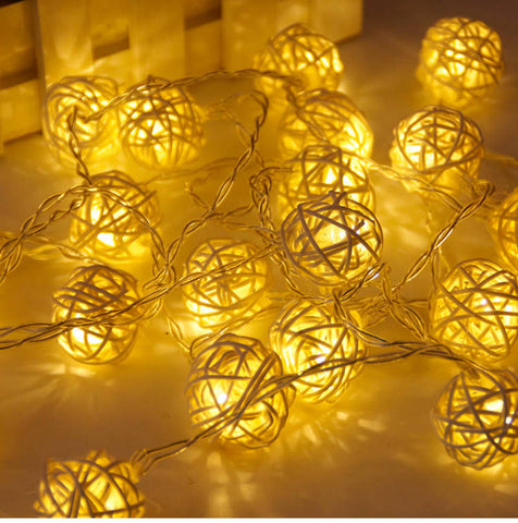Rattan Balls Garland Light